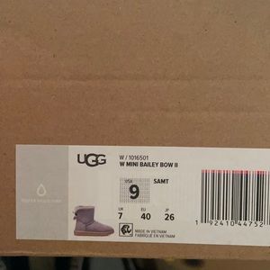 Ugg mini Bailey